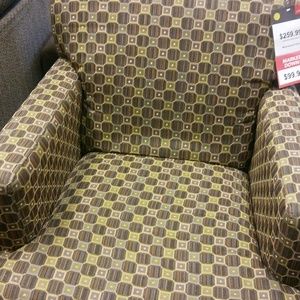 Meet your Posher, Kay